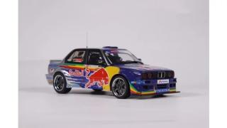 BMW E30 V8 - Drift OttO mobile 1:18 Resinemodell (Türen, Motorhaube... nicht zu öffnen!)